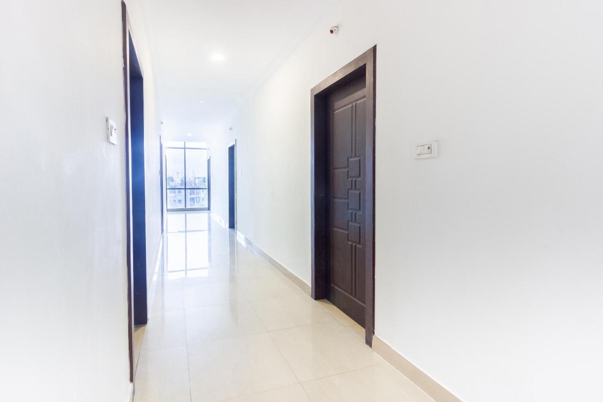 โอโย 44583 อัลไพน์ โกลว์ ไฮต์ Hotel Trimulgherry ภายนอก รูปภาพ